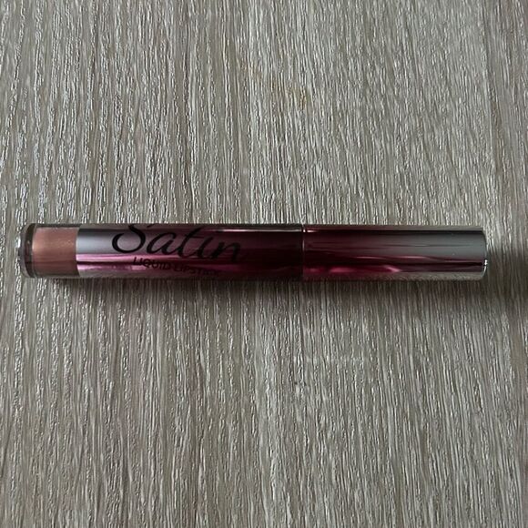 NEW … JASMINE LA BELLE “Ombré Satin” Liquid Lipstick In PRALINE - Picture 1 of 3